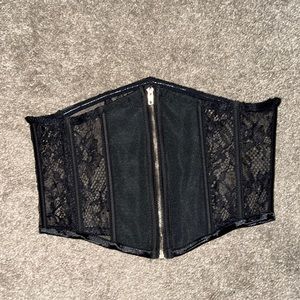 Fashion nova Corset